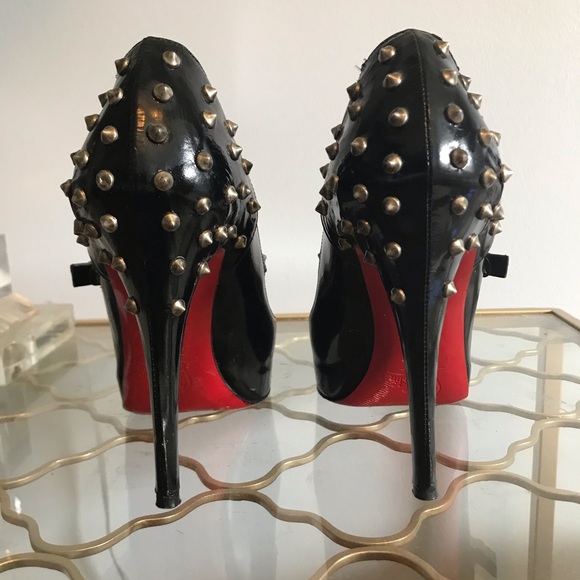 Christian Louboutin “Mad Mary” - Picture 1 of 8